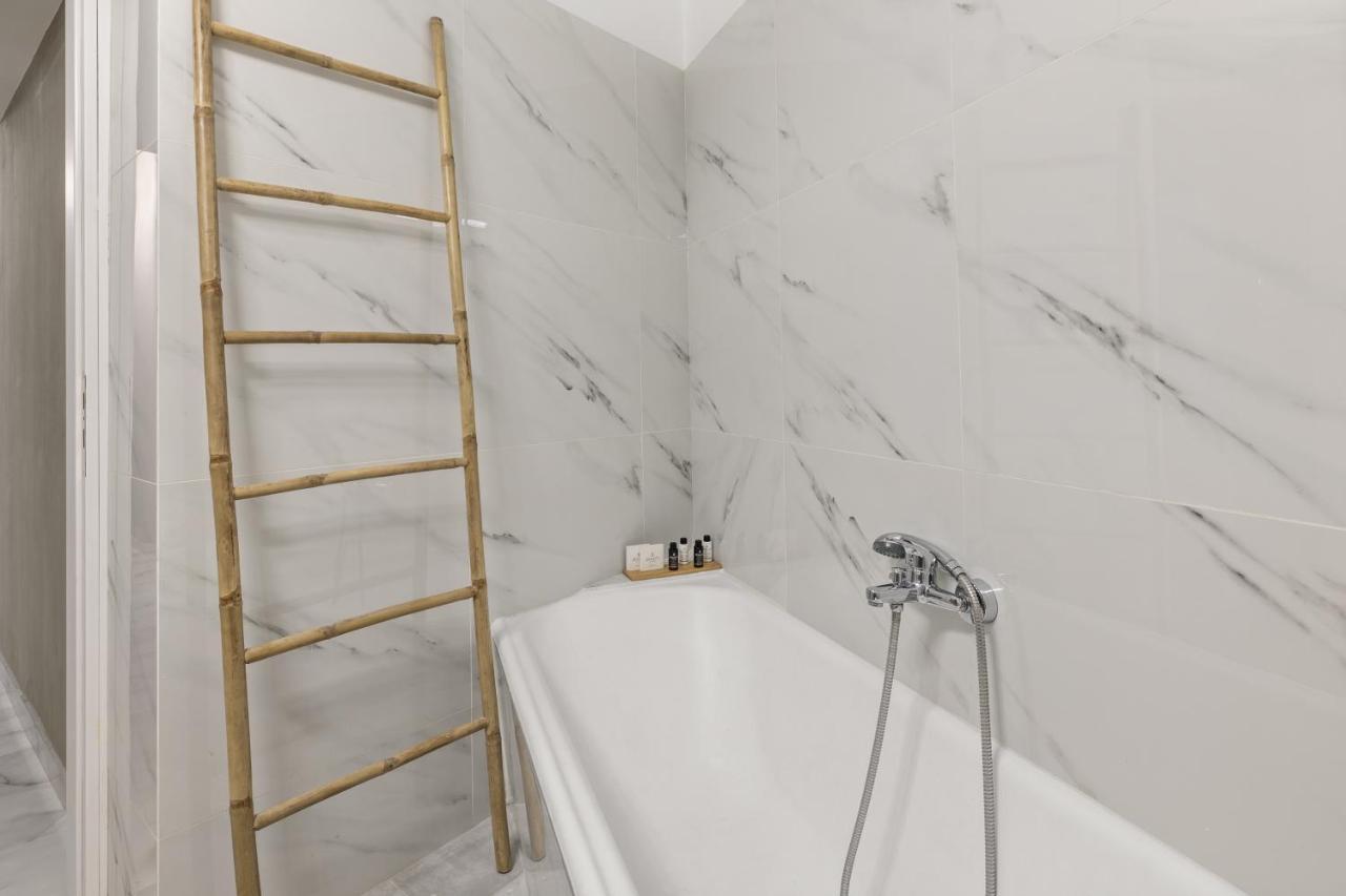 Athens Warehouse Boutique Hotel & Suites Luaran gambar